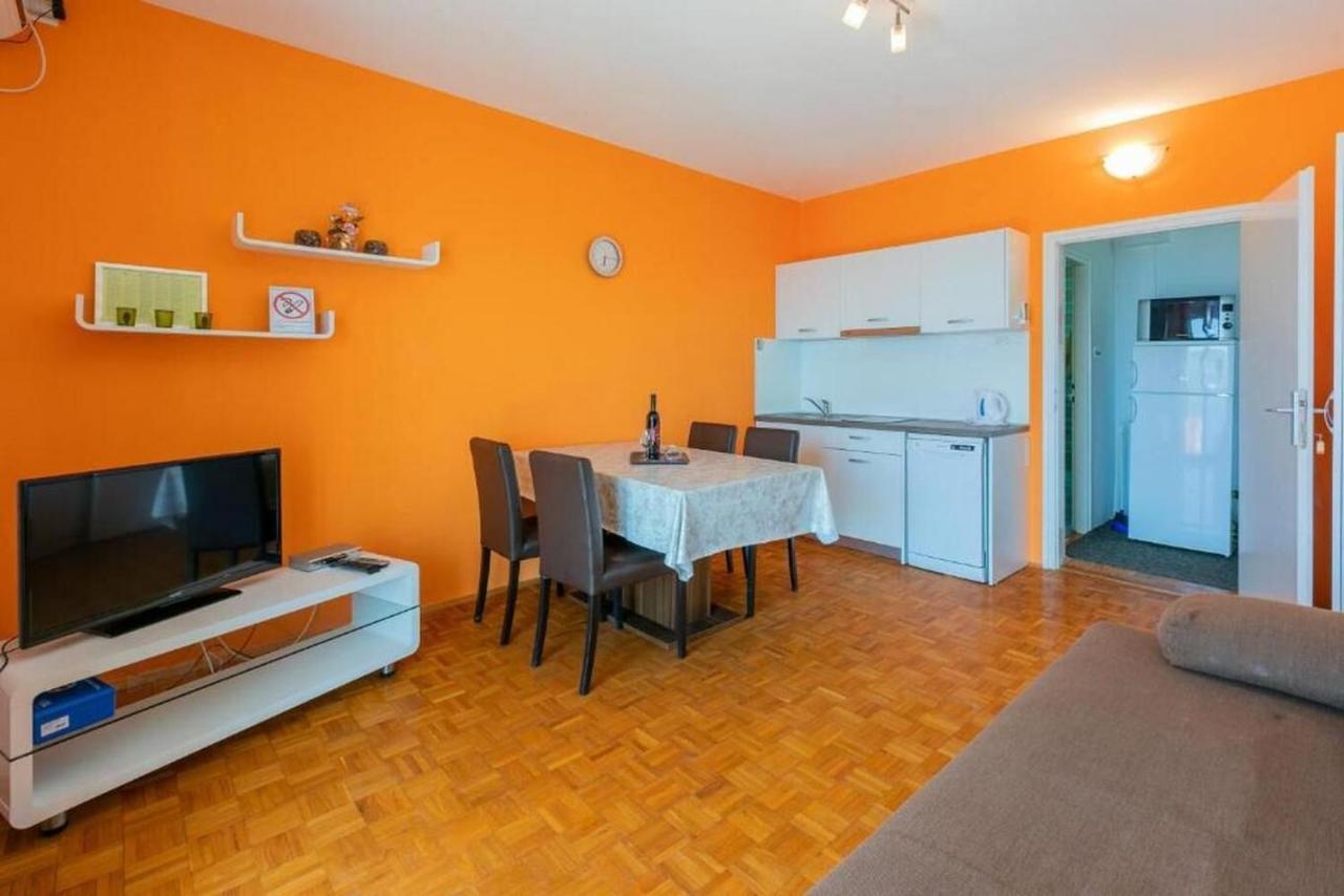 Apartment Mira Crikvenica Dış mekan fotoğraf